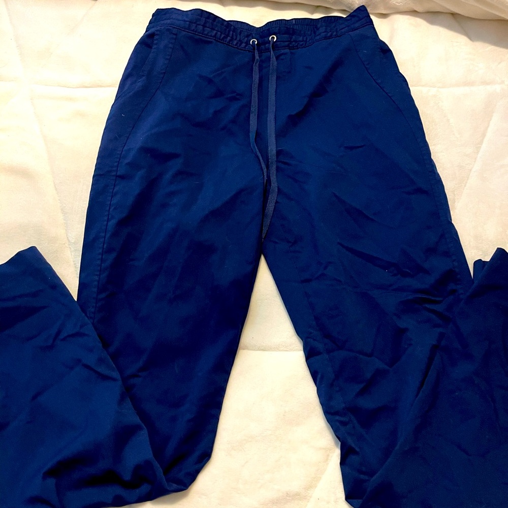 Scrub pants